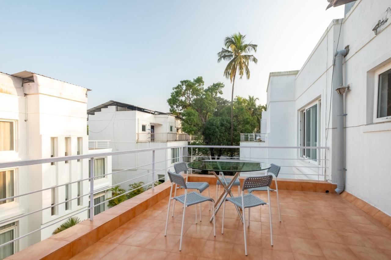 Snowdrop- Exquisite 3Bhk Villa With Pool- Candolim By Staymonkey Calangute Exterior photo
